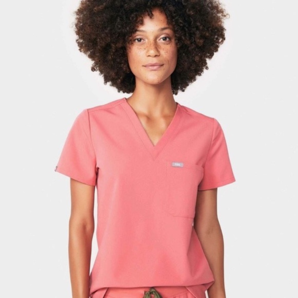 FIGS CATARINA SCRUB TOP - limited edition
